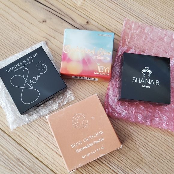 ipsy Other - Ipsy Bundle